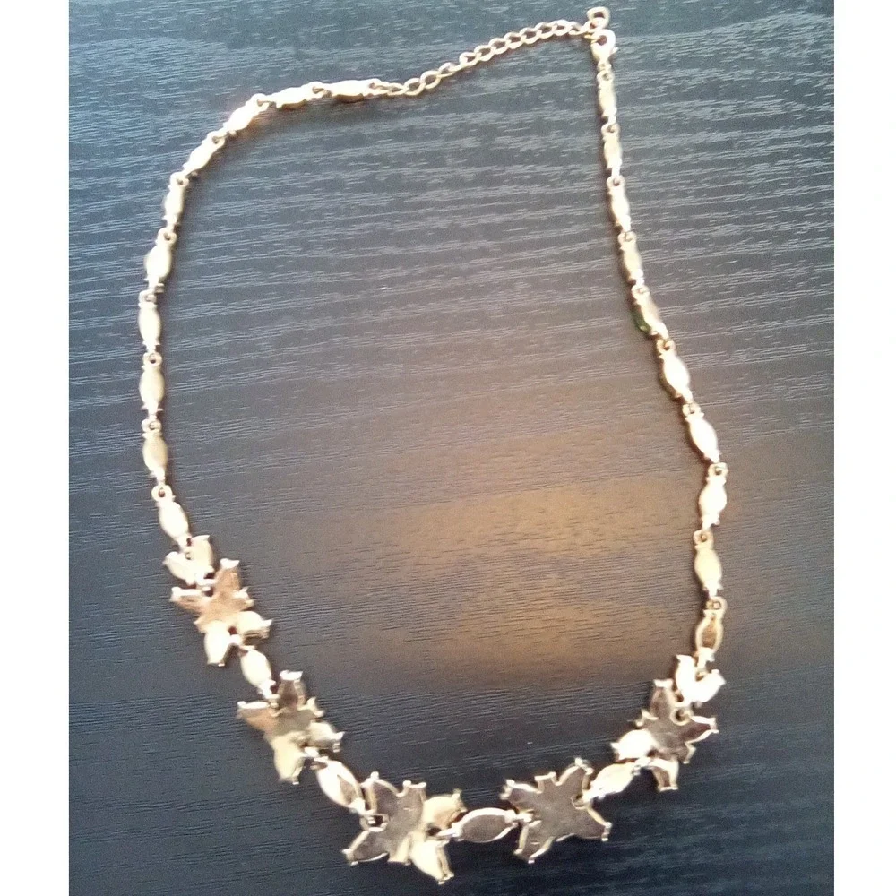 Sparkling Emerald Flower Cluster Necklace Gold Tone Women Statement Jewelry